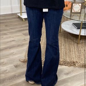 Judy Blue Pull-on Flare